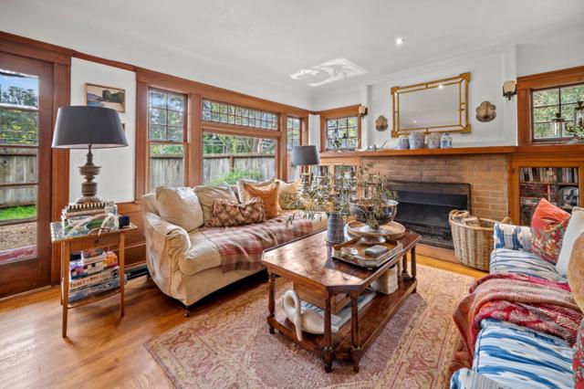 73 Echo Valley Road, Salinas CA: https://media.crmls.org/mediaz/dba15b47-526c-444e-988c-45c84e3eab42.jpg