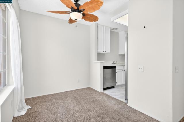 15 Glenwood, Hercules CA: https://media.crmls.org/mediaz/dba1b463-d5bc-44b3-8f89-a0c70f7f1a00.jpg