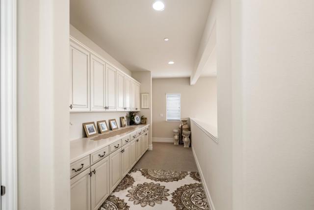 13145 Chamberlain Avenue, Marina CA: https://media.crmls.org/mediaz/dba28c50-fdd6-474e-b737-0d5daad903f3.jpg