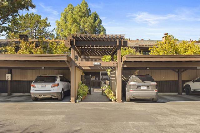 3350 La Mesa Drive, San Carlos CA: https://media.crmls.org/mediaz/dba31873-0b28-4ae4-8d1b-c67edd6c277a.jpg