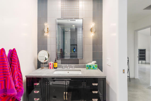 2175 S Pebble Beach Drive, Palm Springs, CA 92264