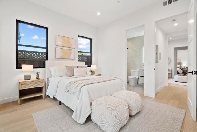 700 Farley Street, Mountain View CA: https://media.crmls.org/mediaz/dba5c28f-b684-46ed-b4cd-e7bd302cd2e1.jpg