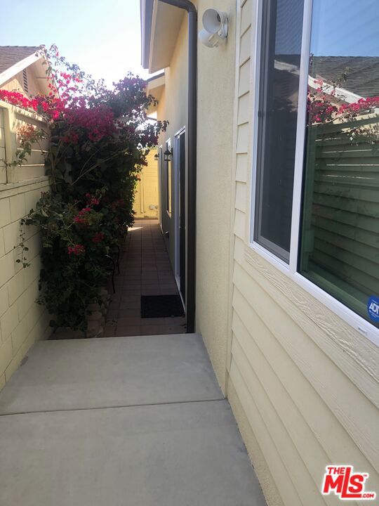 Image 48 of 57 For 15008 Larkspur Street