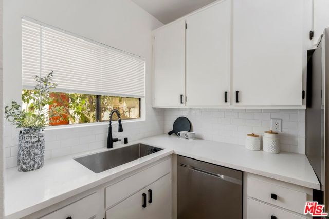 2500 Abbot Kinney Boulevard, 8 photo 5