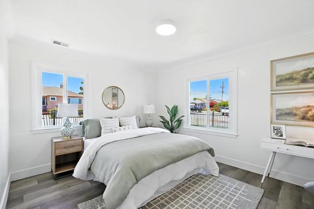 1504 York Avenue, San Mateo CA: https://media.crmls.org/mediaz/dba767b3-84b0-487a-9841-b123a24d65da.jpg