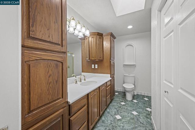 3505 Euclid Ave, Concord CA: https://media.crmls.org/mediaz/dba806c8-e0df-42b6-8c2c-826aa852dd04.jpg