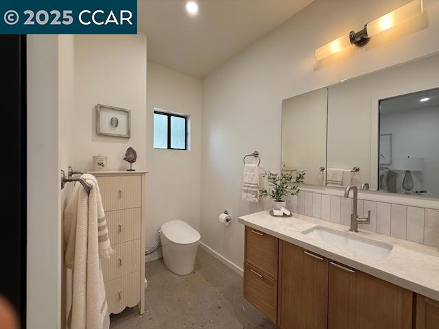 1722 Foothill Blvd, Calistoga CA: https://media.crmls.org/mediaz/dba8c477-6884-4e55-b101-ddf9e0537d2b.jpg