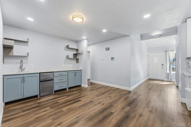 927 Cottonwood Court, Corona CA: https://media.crmls.org/mediaz/dba90ff5-3679-4dc6-92d0-40e94a50ca25.jpg