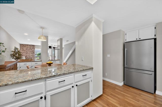 Image 15 of 30 For 1358 Walden Rd