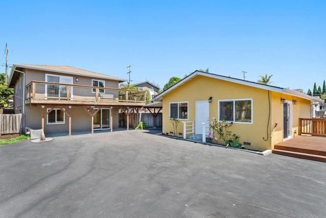 221 Carey Avenue, Freedom CA: https://media.crmls.org/mediaz/dbaa05c9-e127-4ddd-b569-08b93475afca.jpg