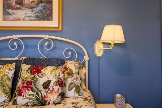 Image 34 of 62 For 393 Stage Road