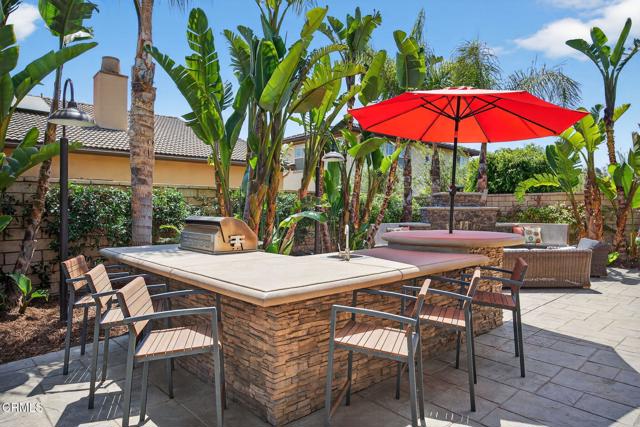 474 Park Cottage Place, Camarillo CA: https://media.crmls.org/mediaz/dbab18be-d282-4c35-8ec2-1d68e46212c6.jpg