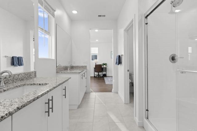 Detail Gallery Image 34 of 52 For 35182 Orchard Trl, Fallbrook,  CA 92028 - 4 Beds | 3 Baths