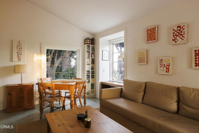 732 Crane Boulevard, Los Angeles CA: https://media.crmls.org/mediaz/dbac967f-0e7d-488e-8b71-119e48130985.jpg