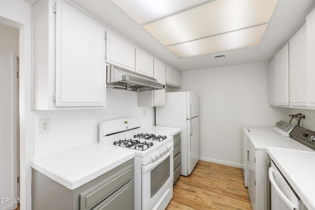 Detail Gallery Image 11 of 29 For 4181 Walnut Grove Ave, Rosemead,  CA 91770 - 3 Beds | 2 Baths