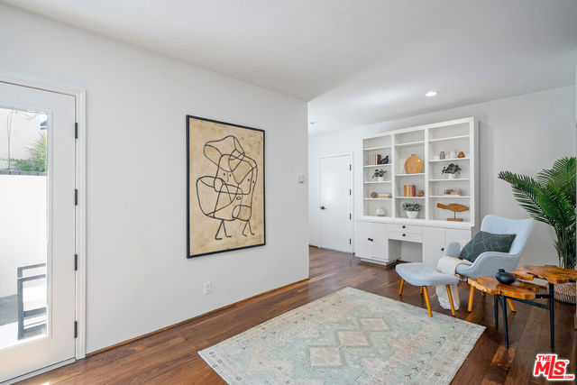 7145 Trask Avenue, Playa del Rey CA: https://media.crmls.org/mediaz/dbae941e-c1a0-4418-bd6c-7c16fe451ac2.jpg