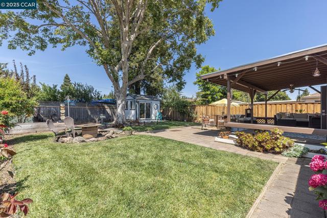 28 WESTWOOD, Napa CA: https://media.crmls.org/mediaz/dbaf0416-5f51-44b0-b495-530ffa3e0d92.jpg