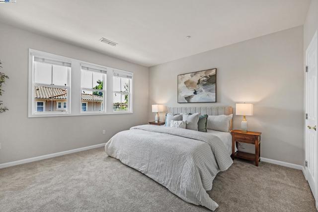 3391 Monaghan St, Dublin CA: https://media.crmls.org/mediaz/dbb04b1d-2168-441b-9ce4-7b820e6b0992.jpg
