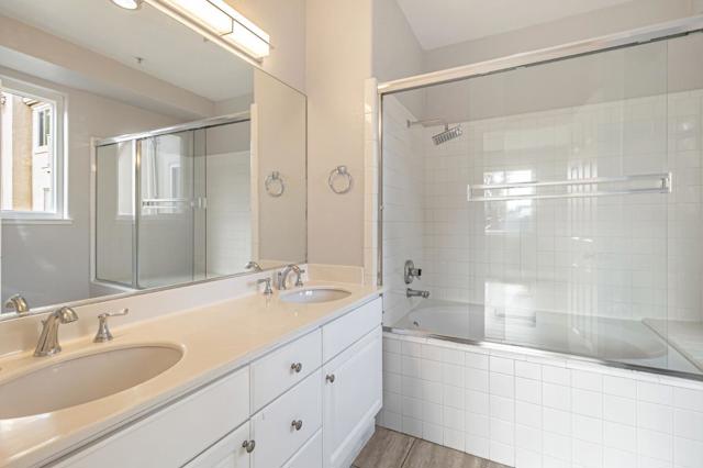 88 17th Avenue, San Mateo CA: https://media.crmls.org/mediaz/dbb18a00-5f83-4180-87a9-c136fc554944.jpg