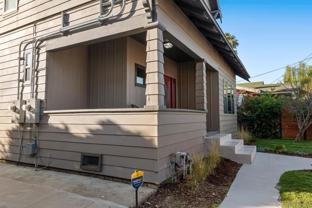 1203 N Normandie Ave, Los Angeles CA: https://media.crmls.org/mediaz/dbb1e43f-862f-46d8-a95d-c4876febe84c.jpg