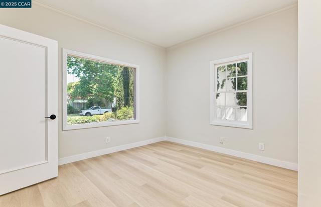 1335 Pine St, Pittsburg CA: https://media.crmls.org/mediaz/dbb4b0b2-dc2d-47ae-8083-c262b6d8f88e.jpg