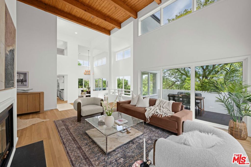 6969 Woodrow Wilson Drive