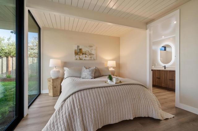 224 Loon Court, Foster City CA: https://media.crmls.org/mediaz/dbb54455-0ca3-4fde-975e-fadd319f3efc.jpg