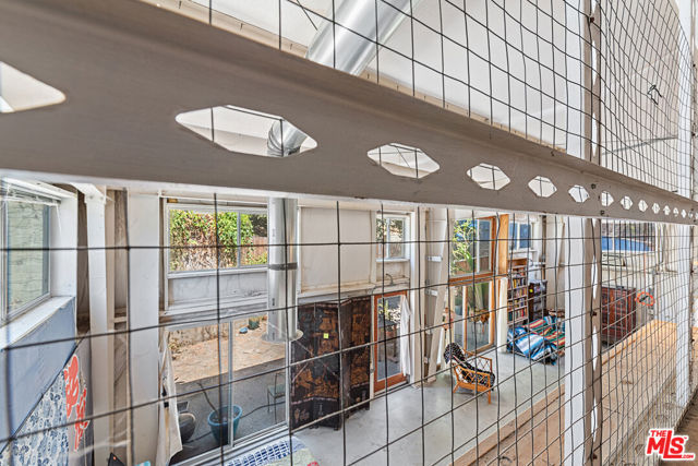 6349 Blanchard Canyon Road, Tujunga CA: https://media.crmls.org/mediaz/dbb6a356-5754-470f-bba9-30fa2a28aa86.jpg