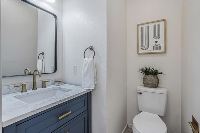 103 Whits Road, Mountain View CA: https://media.crmls.org/mediaz/dbb7f37c-3be6-4df0-8167-1dbed8c127dc.jpg