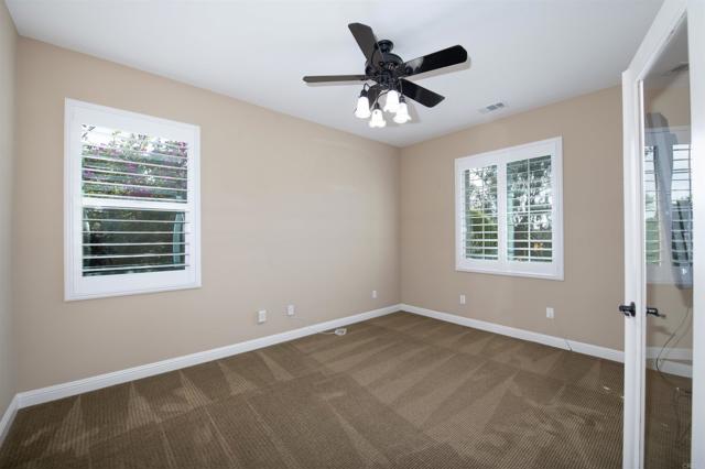 Detail Gallery Image 17 of 55 For 5506 Lipizzaner Cir, Oceanside,  CA 92057 - 4 Beds | 3/1 Baths