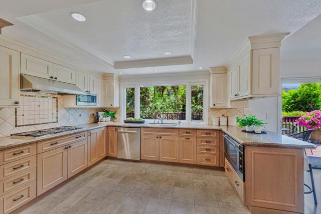 663 Lambeth Court, Sunnyvale CA: https://media.crmls.org/mediaz/dbba4d8f-928f-42c9-a4a0-2c4891b1b28b.jpg