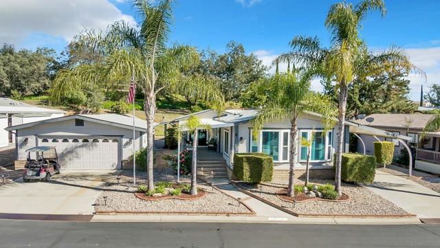 18218 Paradise Mountain Rd, Valley Center CA: https://media.crmls.org/mediaz/dbba531a-55ee-4c9b-a6d2-94698857ea65.jpg