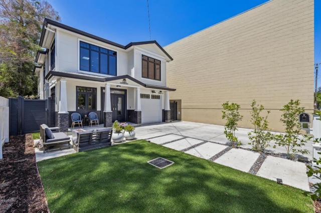 546 Oxford Avenue, Palo Alto CA: https://media.crmls.org/mediaz/dbbaadfd-3fa2-40c8-a845-d03a8f669d15.jpg