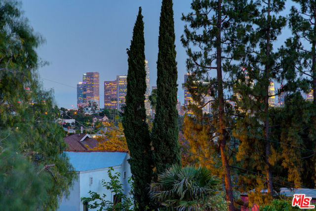 Image 3 for 2016 Vestal Ave, Los Angeles, CA 90026