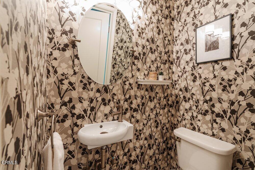 https://media.crmls.org/mediaz/dbbbe526-a709-4f4f-a209-39ee6db58fa1.jpg?preset=X-Large