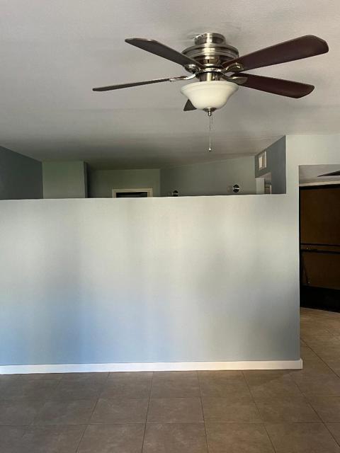 5300 E Waverly Drive, Palm Springs CA: https://media.crmls.org/mediaz/dbbbf088-53d3-4798-898e-f822dd74418c.jpg
