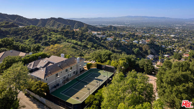 Drew Fenton | 3123 Stone Oak Drive Los Angeles CA | MLS: 7171865