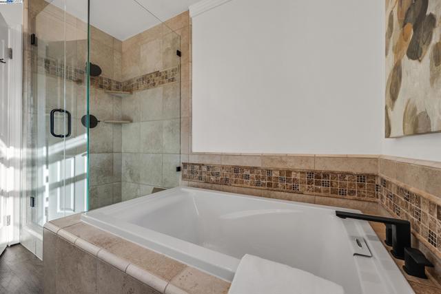 1153 Sherry Way, Livermore CA: https://media.crmls.org/mediaz/dbbc6ee8-400e-48c4-be6a-116a20d7cc0f.jpg