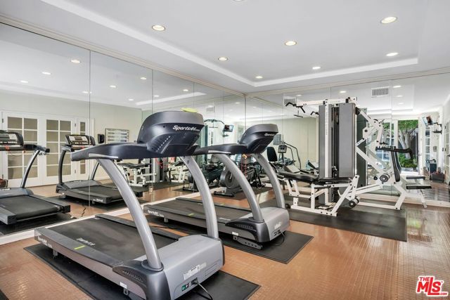 8455 Fountain Avenue, West Hollywood CA: https://media.crmls.org/mediaz/dbbc872f-ba03-4a3d-9465-2b4917bfb8f1.jpg