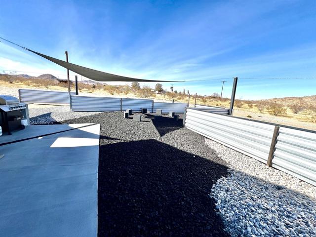 Detail Gallery Image 11 of 58 For 2774 Kickapoo Trl, Landers,  CA 92285 - 1 Beds | 1/1 Baths