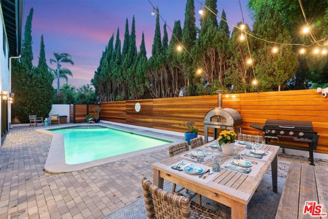 3134 Granville Avenue, Los Angeles CA: https://media.crmls.org/mediaz/dbbcb815-67dc-4f13-a6ba-fe26a1a31b86.jpg