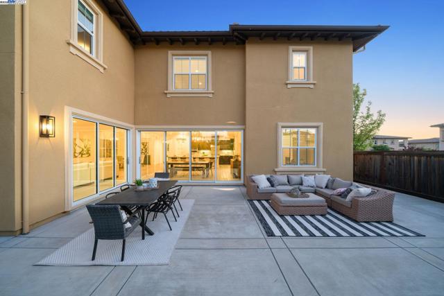 3044 Gritstone Street, Danville CA: https://media.crmls.org/mediaz/dbbd658b-a1ea-487d-9e57-777c18c3e0e4.jpg