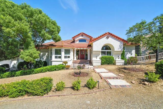 15610 Oakridge, Morgan Hill CA: https://media.crmls.org/mediaz/dbbe158a-5792-44b5-b50c-5b13b3702b04.jpg