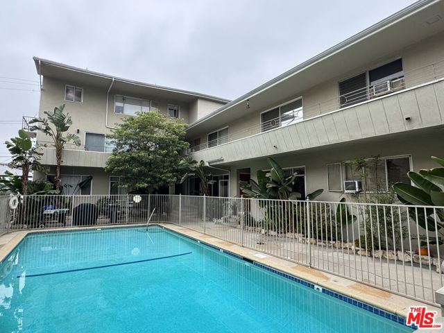 8218 De Longpre Avenue, West Hollywood CA: https://media.crmls.org/mediaz/dbbe4d3a-eff4-4e0c-b81e-f08014912a0b.jpg