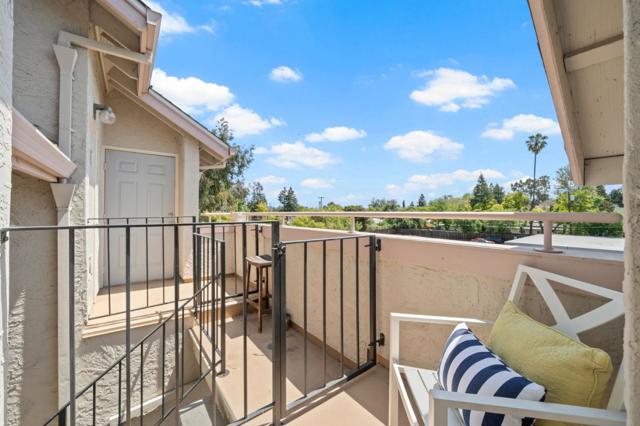 3073 Middlefield Road, Palo Alto CA: https://media.crmls.org/mediaz/dbbfaceb-9a96-4220-9bca-27904f6498a2.jpg