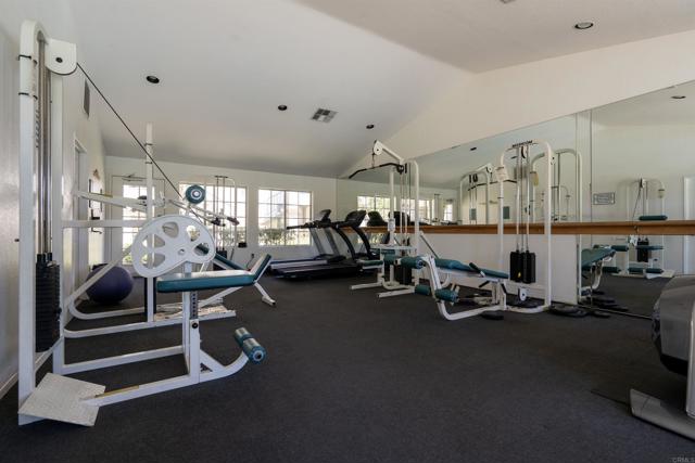 10908 Sabre Hill Drive, San Diego CA: https://media.crmls.org/mediaz/dbc1169c-8ba0-4589-b2a1-6259ba1cb149.jpg