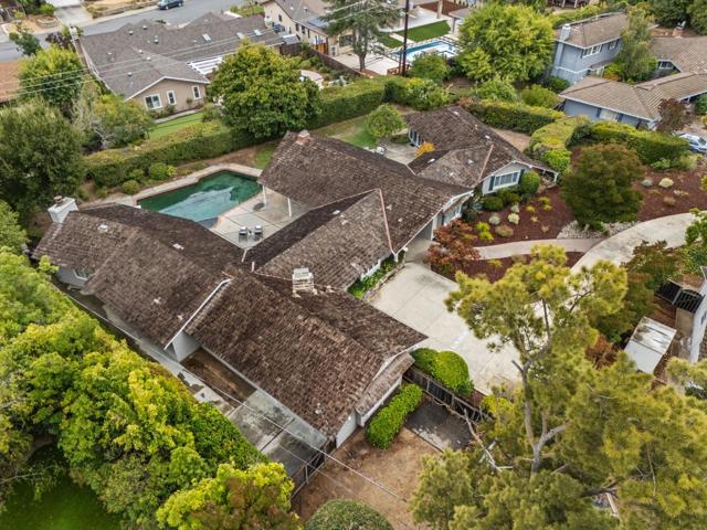 20290 Argonaut Drive, Saratoga CA: https://media.crmls.org/mediaz/dbc209d2-f503-4795-ba25-3b7beaaa3e5d.jpg