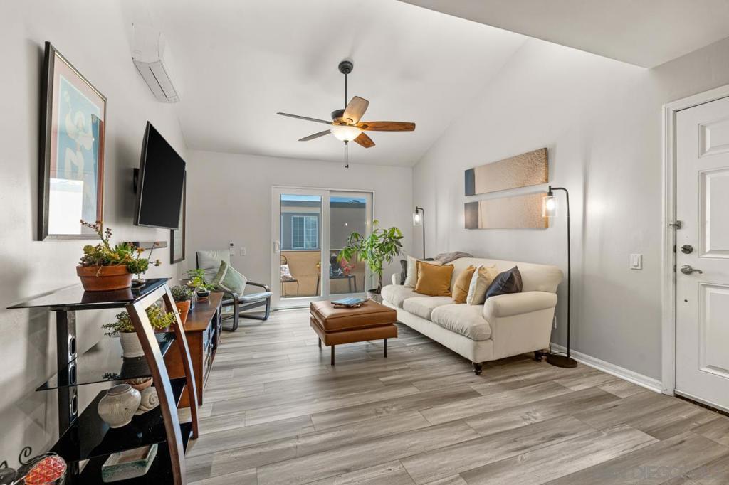 5402 Balboa Arms - photo 4