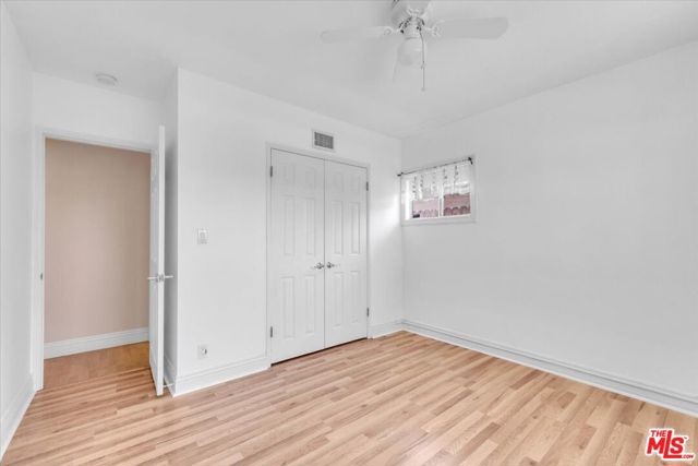 23264 Calvert Street, Woodland Hills CA: https://media.crmls.org/mediaz/dbc3bd79-be69-467a-8685-bd0b689f102e.jpg