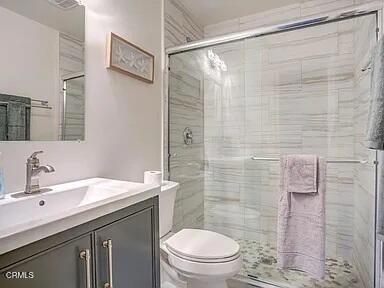 https://media.crmls.org/mediaz/dbc422b6-fea3-4d86-b5c4-538765c17cd1.jpg?preset=X-Large